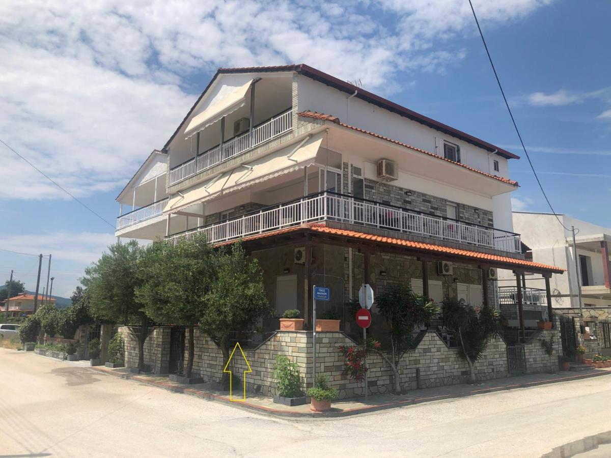 Villa Kostas Accommodations - Vrasná Exterior foto